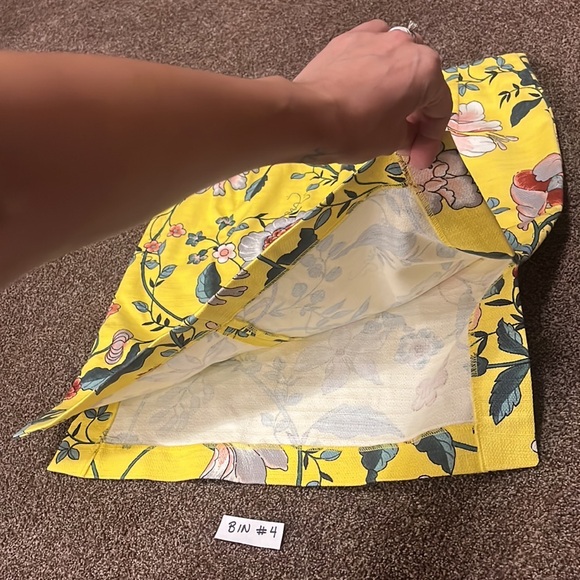 Bundle! All are size 10! 4 are Ann Taylor, 1 is LOFT. All in great condition! - Picture 14 of 16